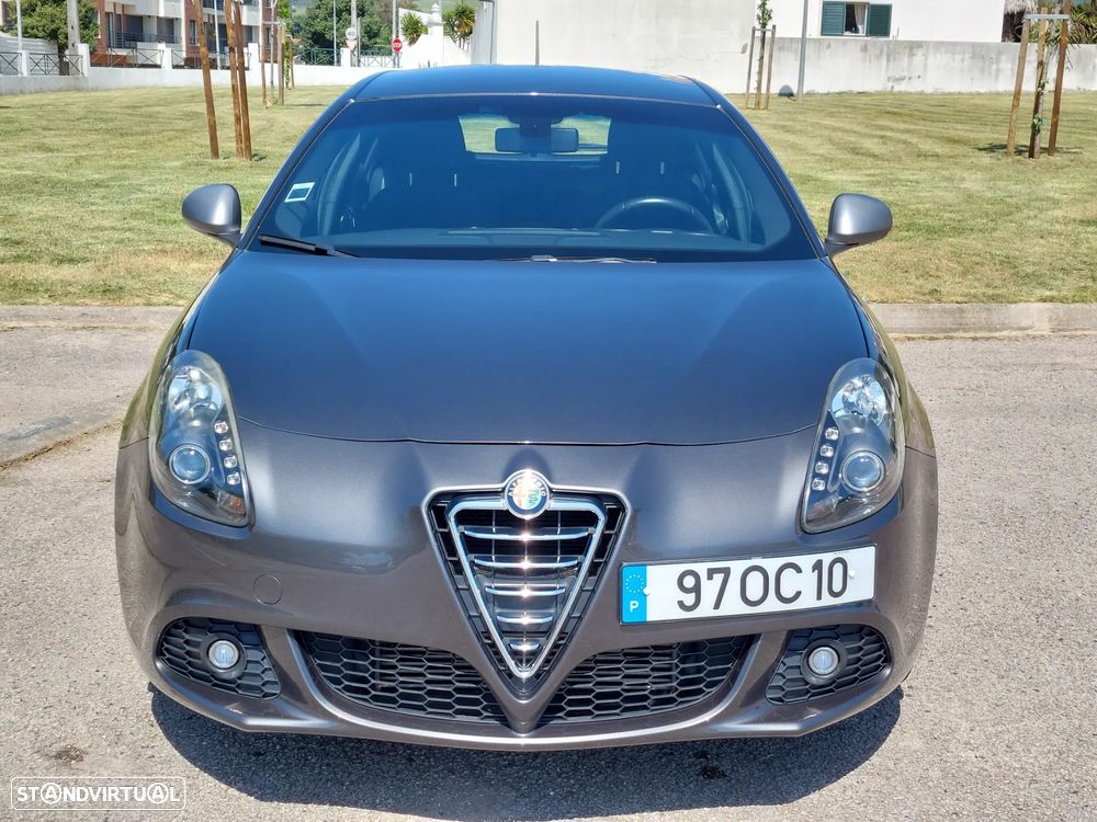 Alfa Romeo Giulietta 1.6 JTDM Veloce - 4