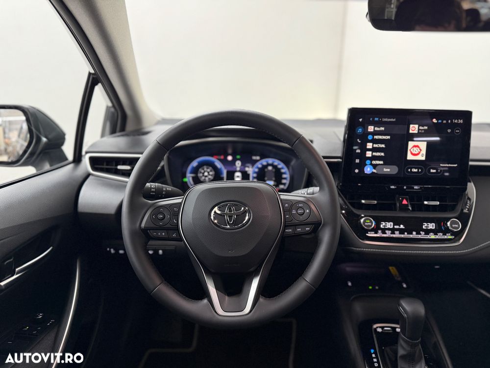 Toyota Corolla 1.8 HEV Dynamic - 13