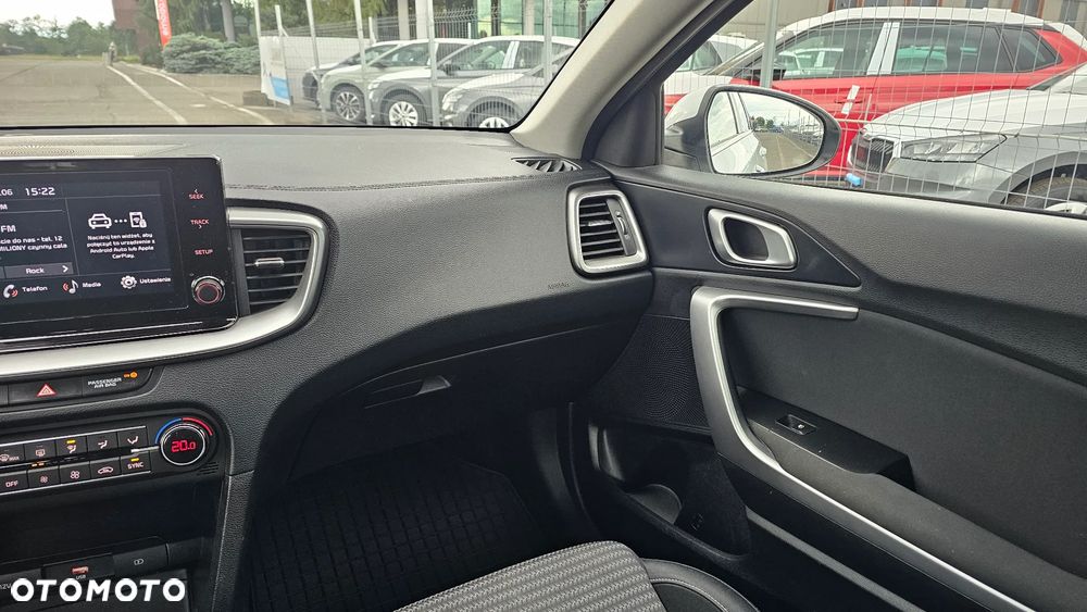 Kia Ceed 1.5 T-GDI M - 9