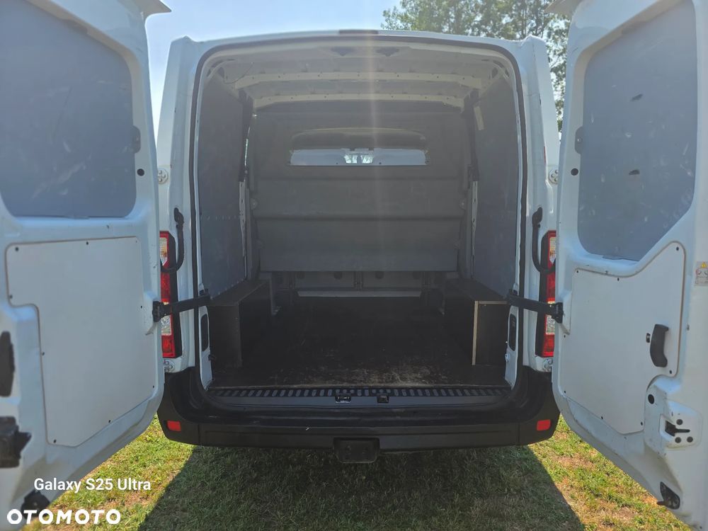 Renault Master - 18