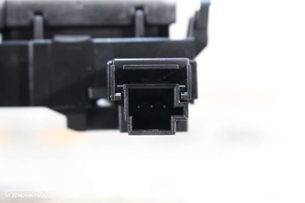 Comutador / Botão Mercedes-Benz C-Class (W205)  A2139057302 / Comando - 6