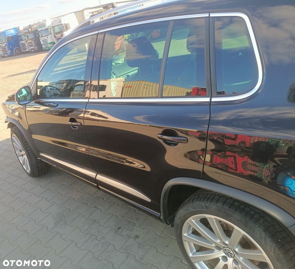 Volkswagen Tiguan 2.0 TDI 4Mot R-Style DSG - 4