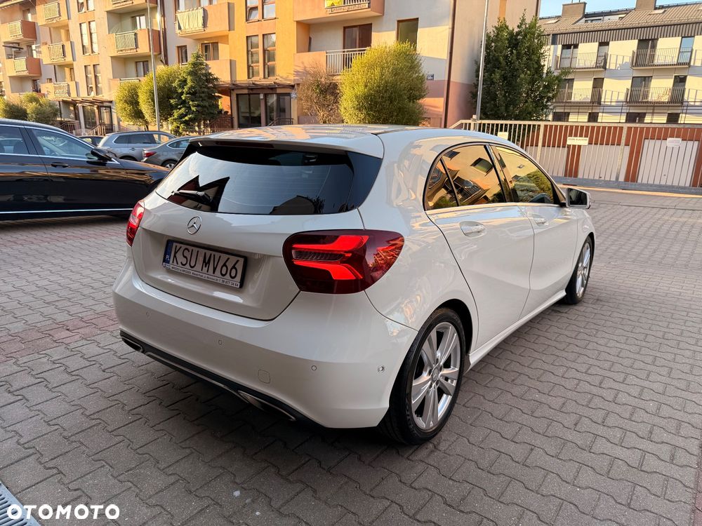 Mercedes-Benz Klasa A 180 (BlueEFFICIENCY) 7G-DCT AMG Sport - 3