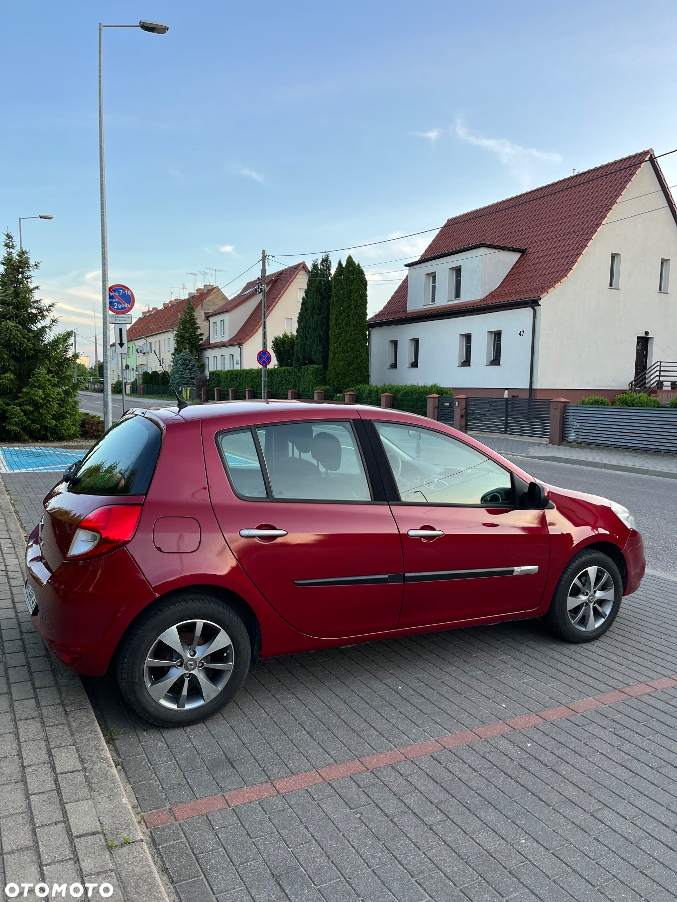Renault Clio 1.2 16V Authentique - 11