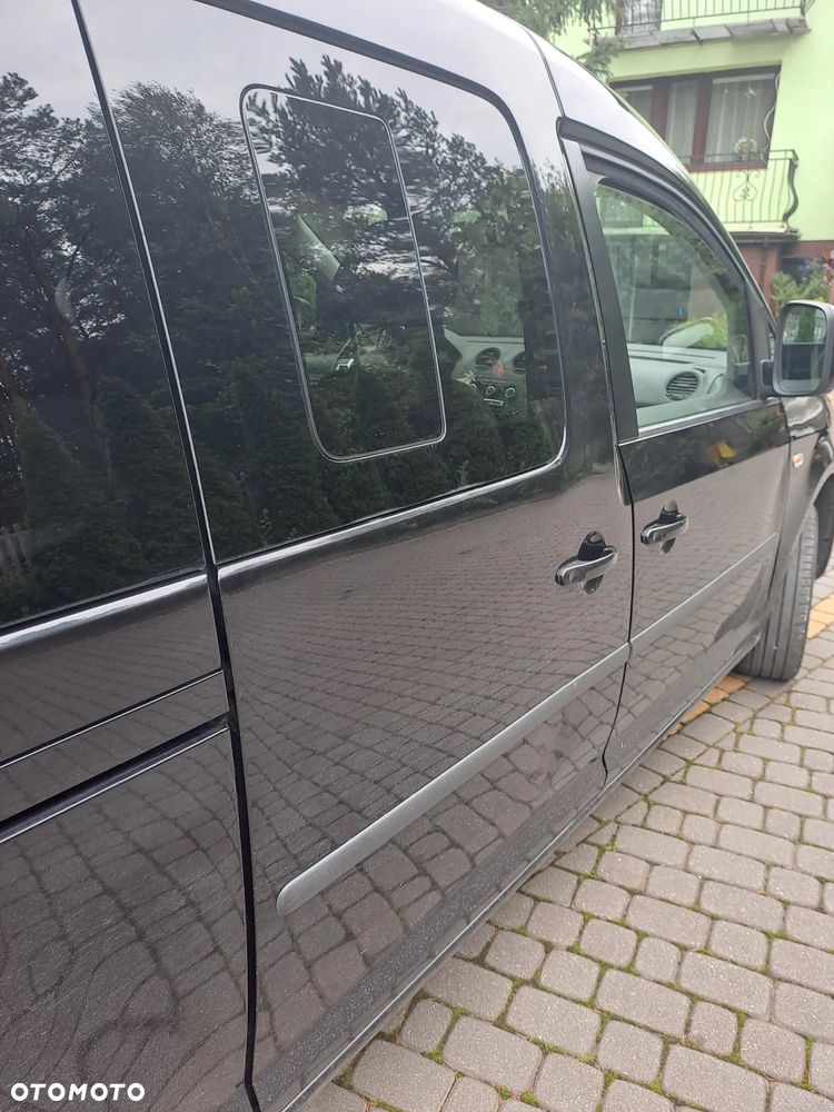 Volkswagen Caddy 1.6 (7-Si.) Edition 30 - 5
