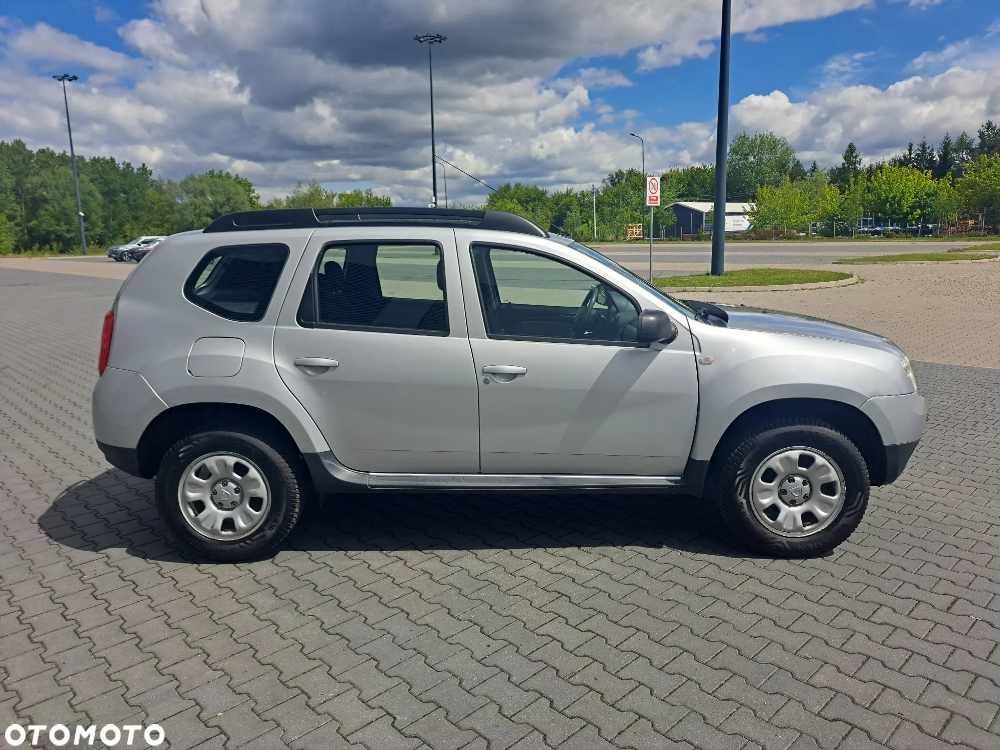 Dacia Duster 1.6 16V 4x2 Ambiance - 8