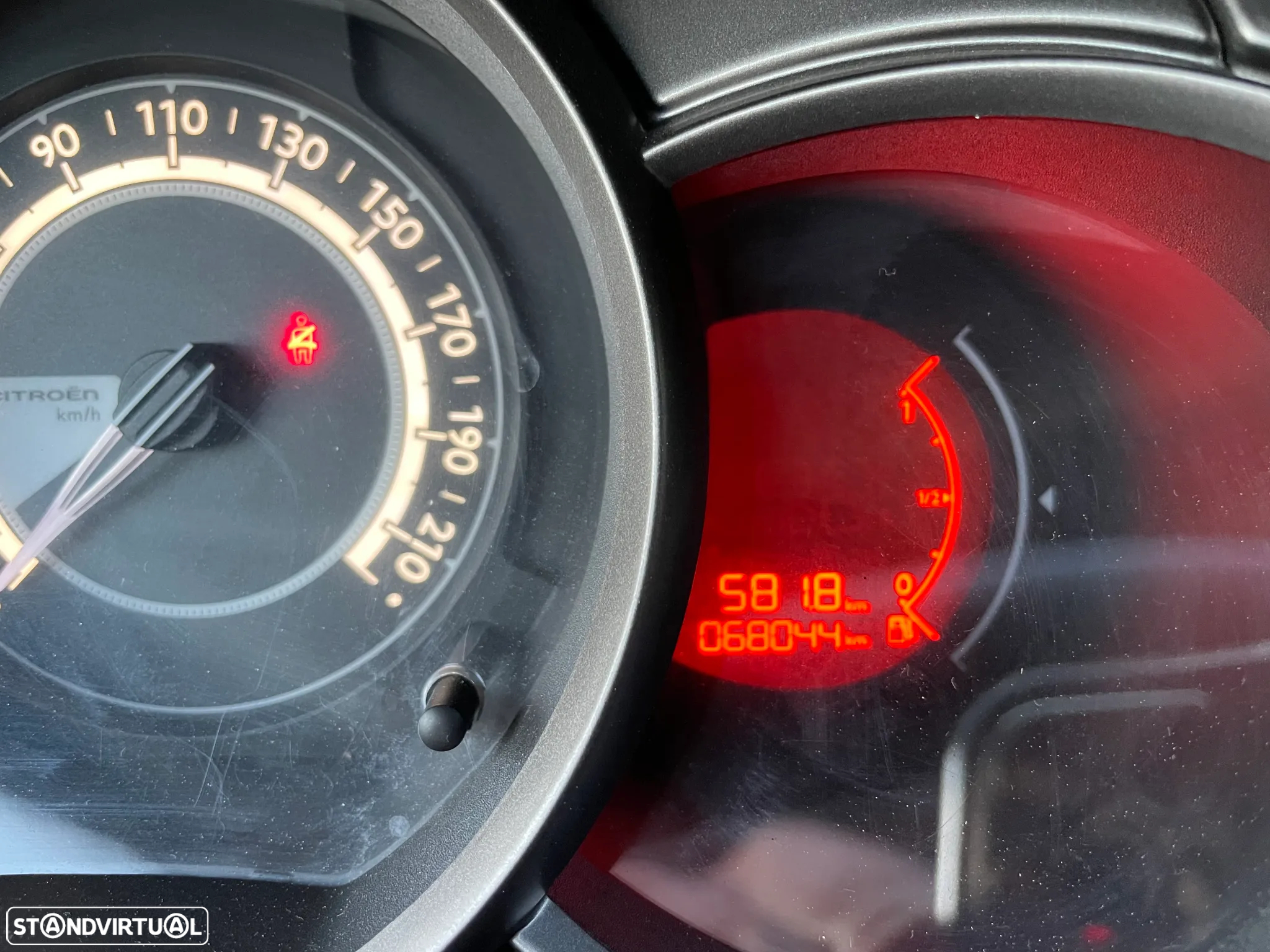 Citroën C3 1.6 BlueHDi Exclusive - 9