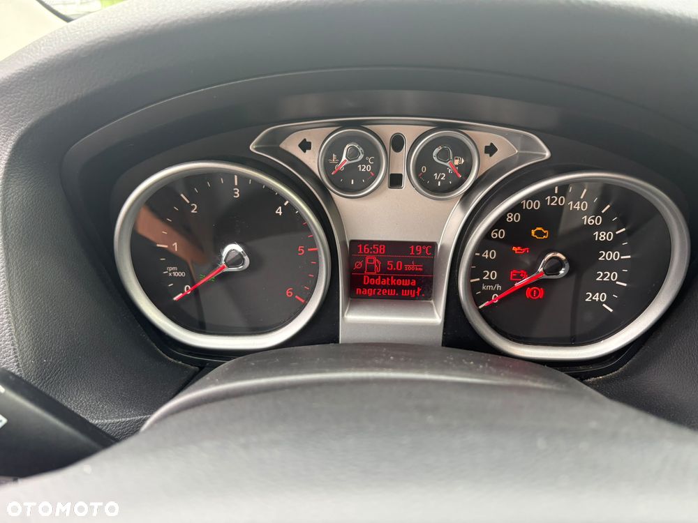 Ford Focus 1.6 TDCi Trend - 11