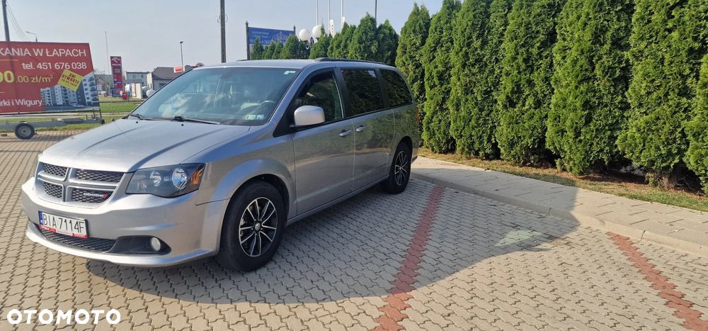 Dodge Grand Caravan - 31