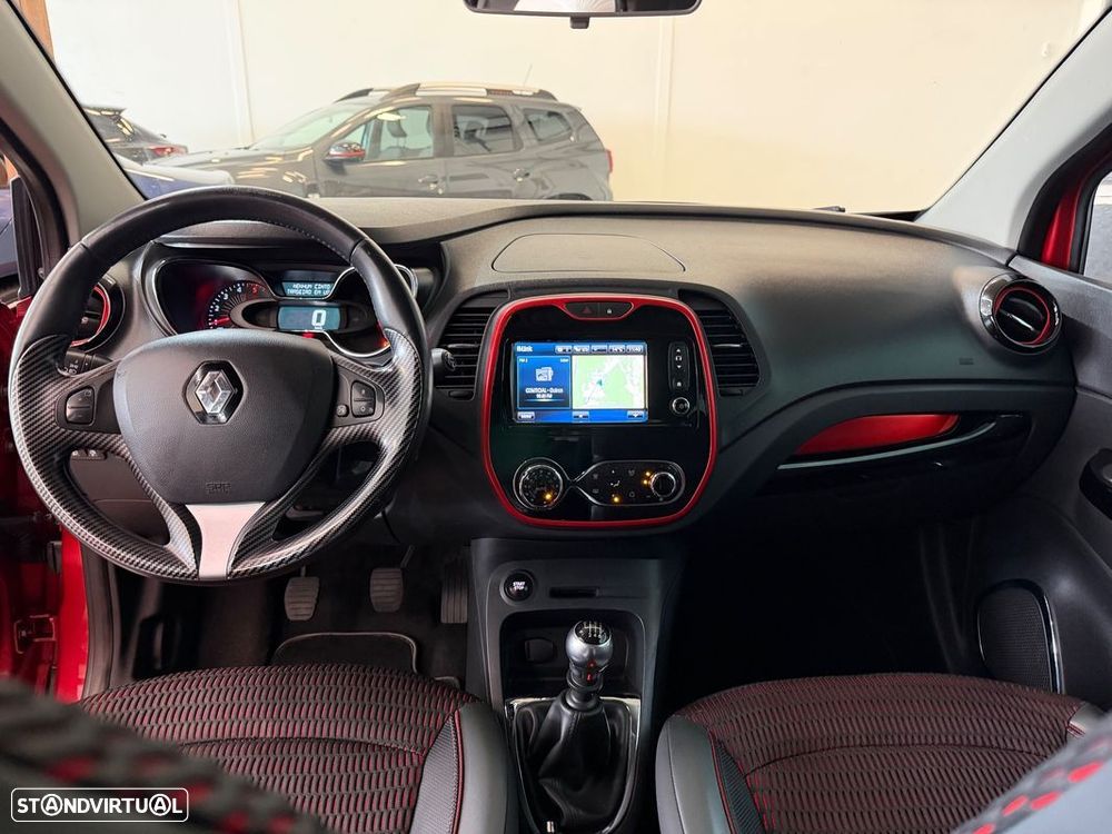 Renault Captur 1.5 dCi Initiale Paris - 10