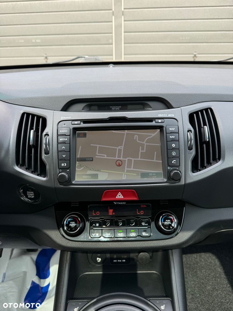 Kia Sportage 2.0 CVVT 4WD Vision - 29