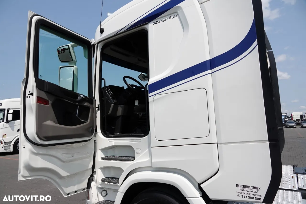 Scania S 500 / 6x2 / PUSHER / RETARDER / I-PARK COOL / FULL AIRMATIC / AXIE DE RIDICAȚIE ȘI DE DIRECȚIE / DMC 70.000 KG / OPTICRUISE + AMBRAYAGE / EURO 6 / CONTRACTUL DE SERVICE - 24