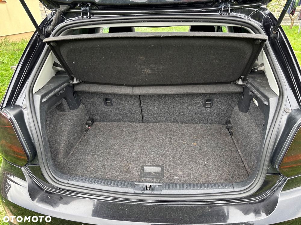 Volkswagen Polo 1.4 Highline - 13
