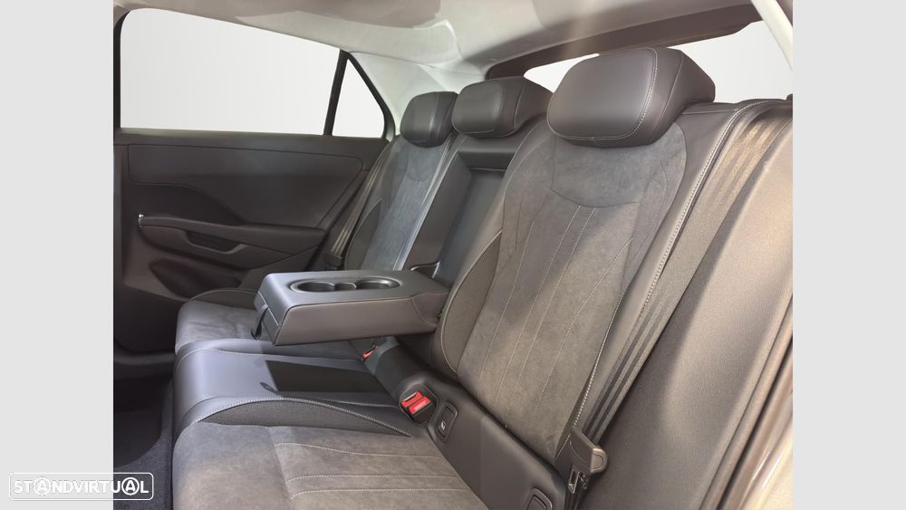 VW T-Roc 1.5 eTSI Style DSG - 14