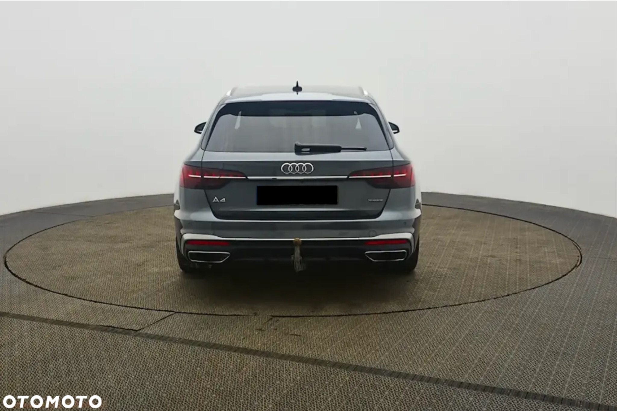 Audi A4 - 4