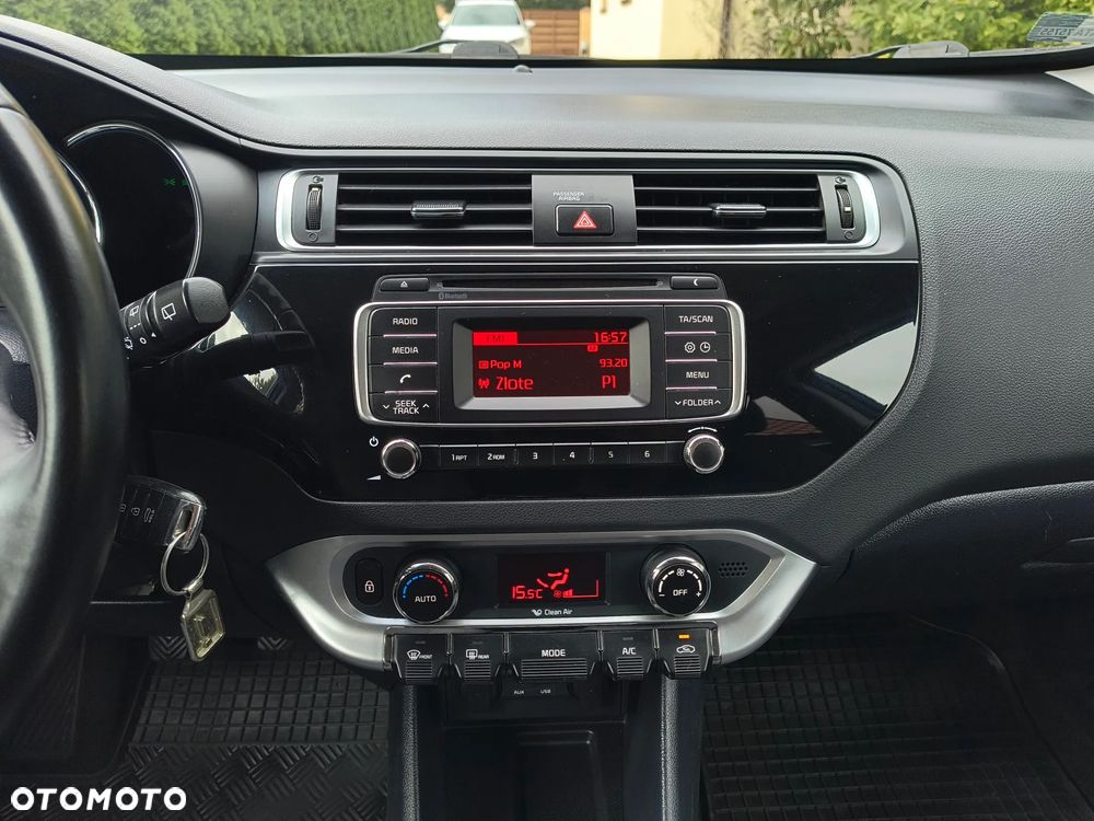 Kia Rio 1.2 XL - 34
