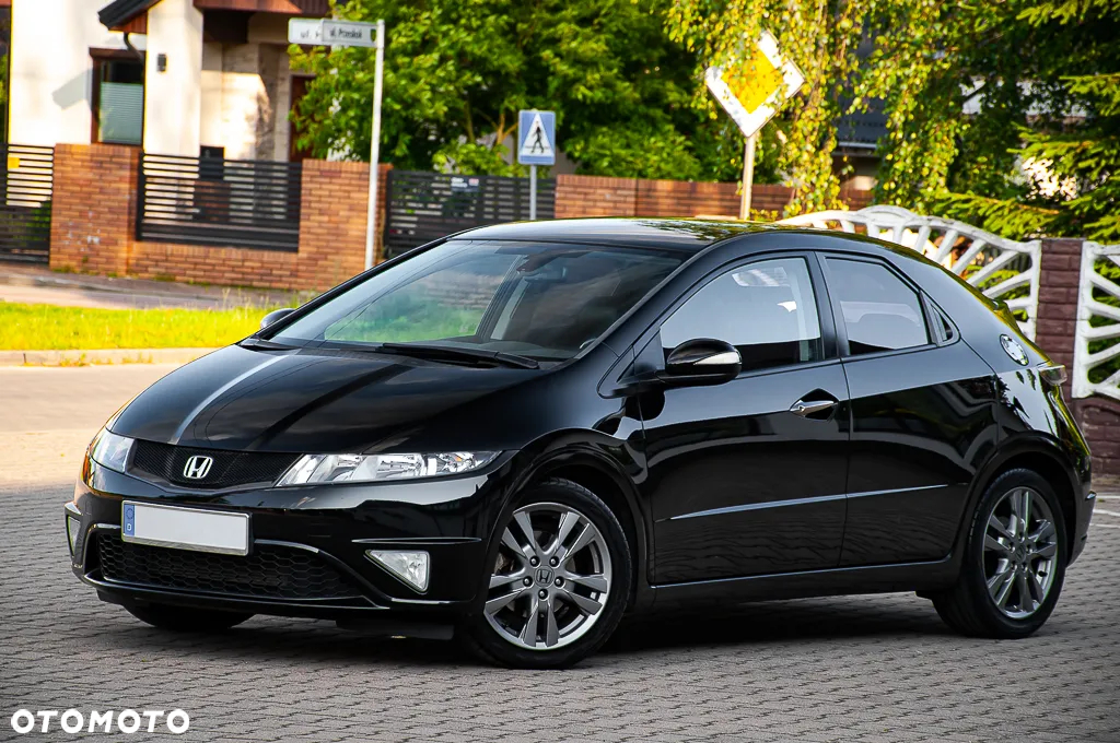 Honda Civic 1.8 GT Special Edition - 10