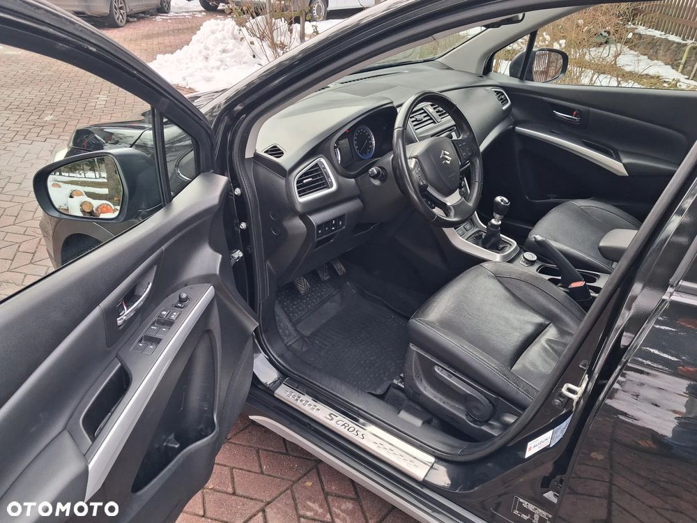 Suzuki SX4 S-Cross 1.6 DDiS Premium Plus 4WD - 9