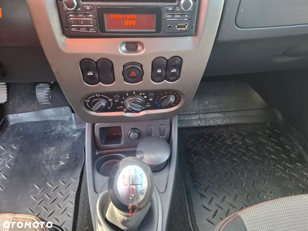 Dacia Duster 1.5 dCi SL Off-Road - 19