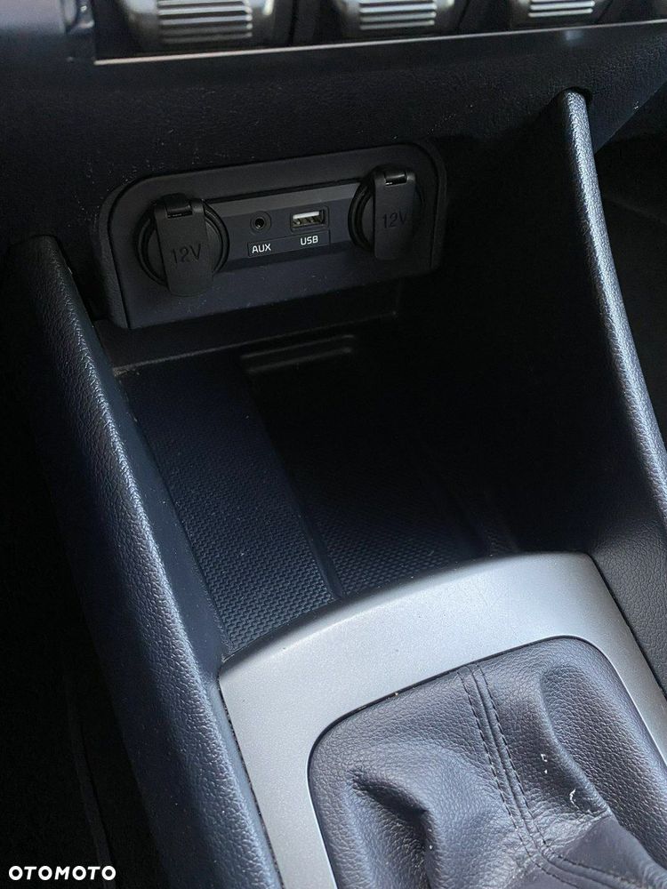 Kia Rio - 23