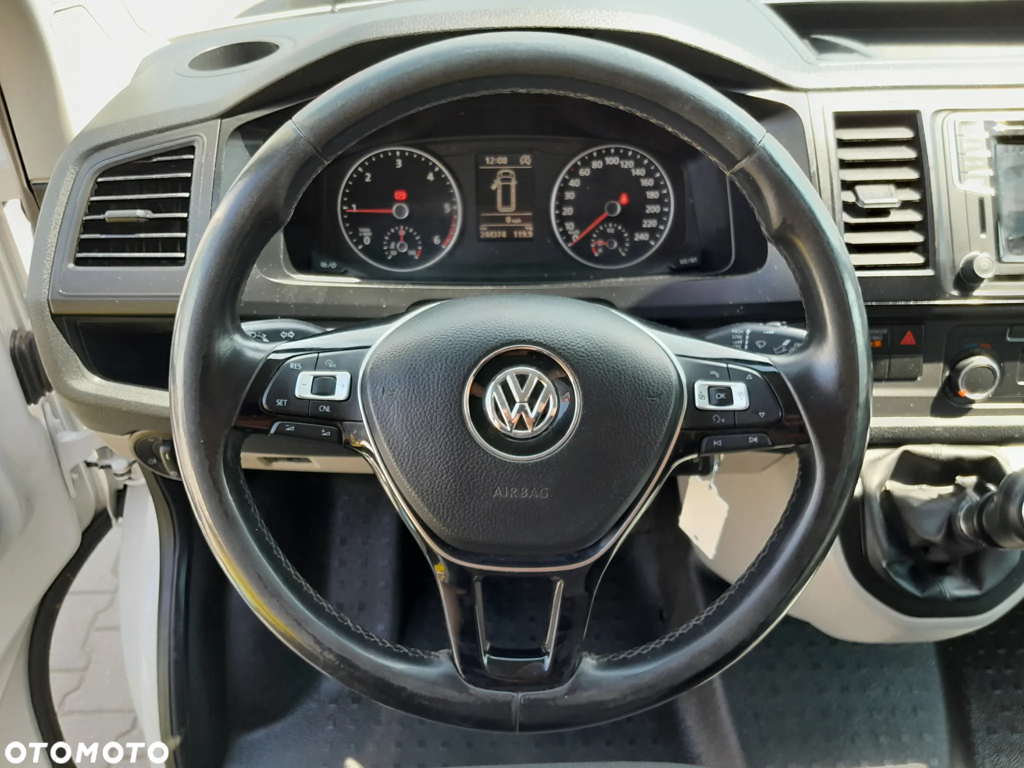 Volkswagen transporter - 10