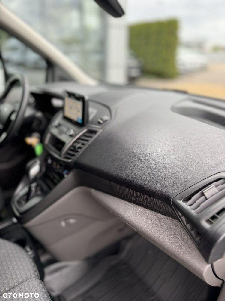 Ford Transit Connect - 15