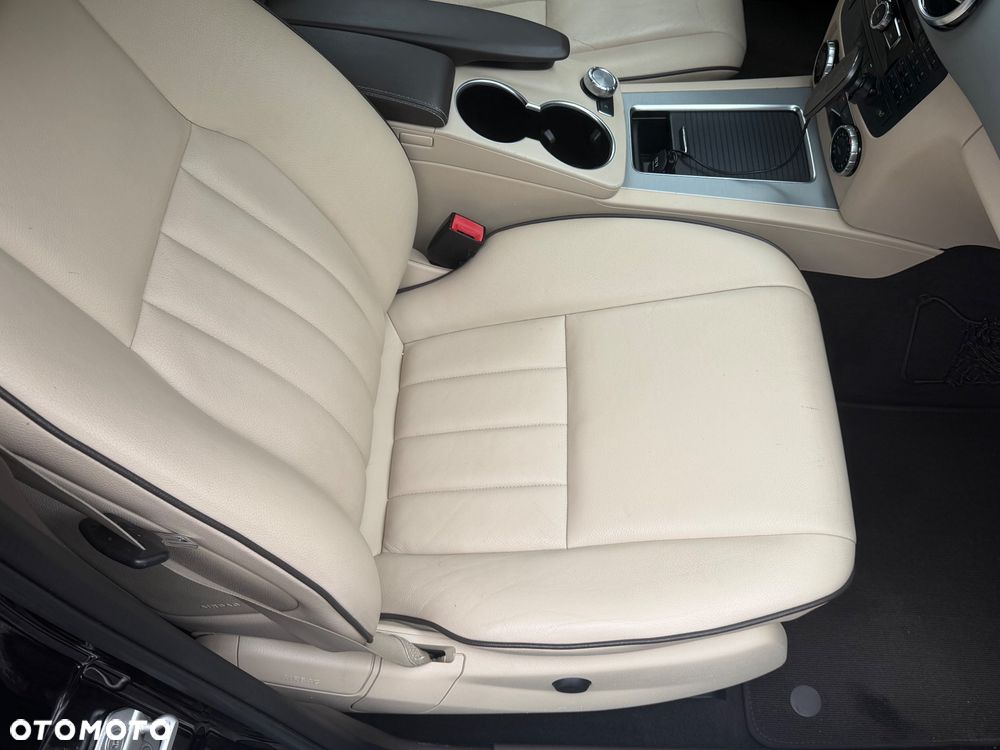 Mercedes-Benz GLK 350 CDI 4Matic (BlueEFFICIENCY) 7G-TRONIC - 6