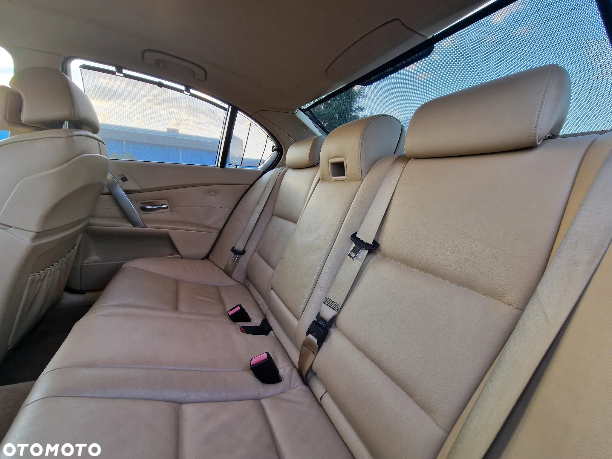 BMW Seria 5 530i - 23