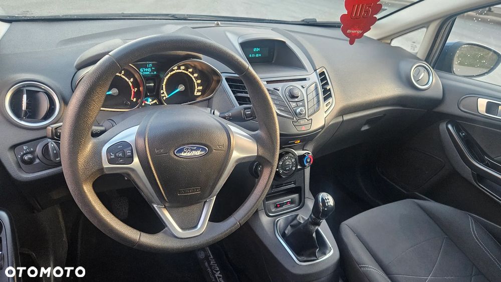 Ford Fiesta - 28