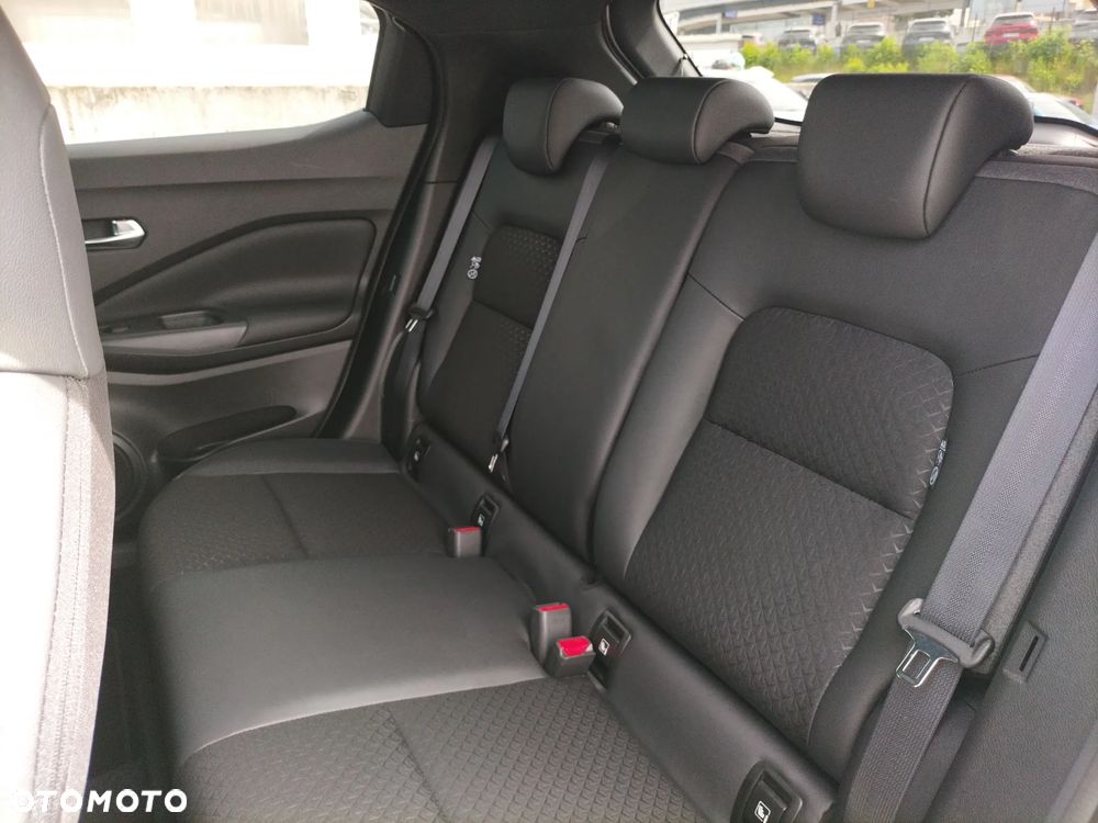Nissan Juke 1.0 DIG-T N-Connecta DCT - 22