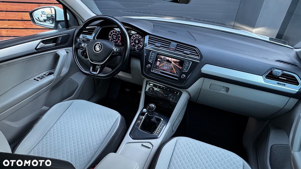 Volkswagen Tiguan 1.4 TSI BMT ACT Comfortline - 13