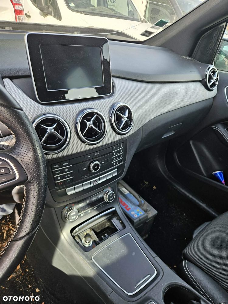 Mercedes-Benz Klasa B 200 d 7G-DCT Edition - 4