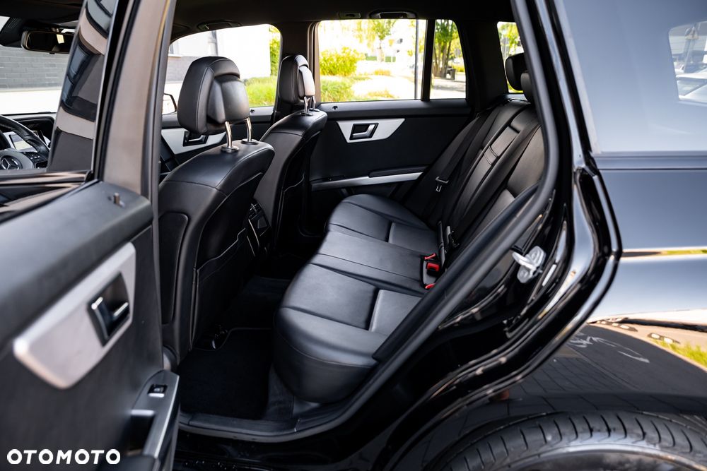 Mercedes-Benz GLK 250 7G-TRONIC - 23