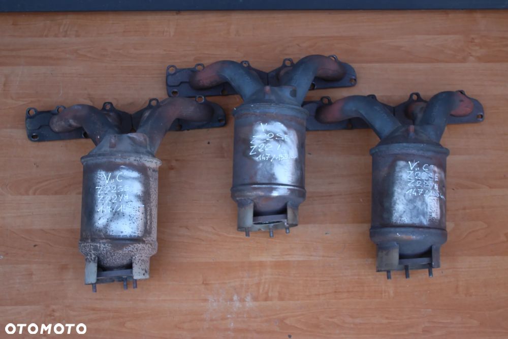 PUSTA PUSZKA KATALIZATORA KOLEKTOR OPEL VECTRA C SIGNUM 2.2 DIRECT  Z22YH oraz Z22SE 155/147 km