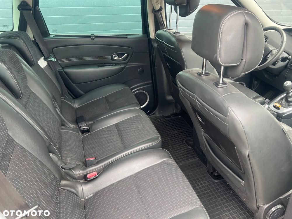 Renault Grand Scenic Gr 1.4 16V TCE Tech Run - 16