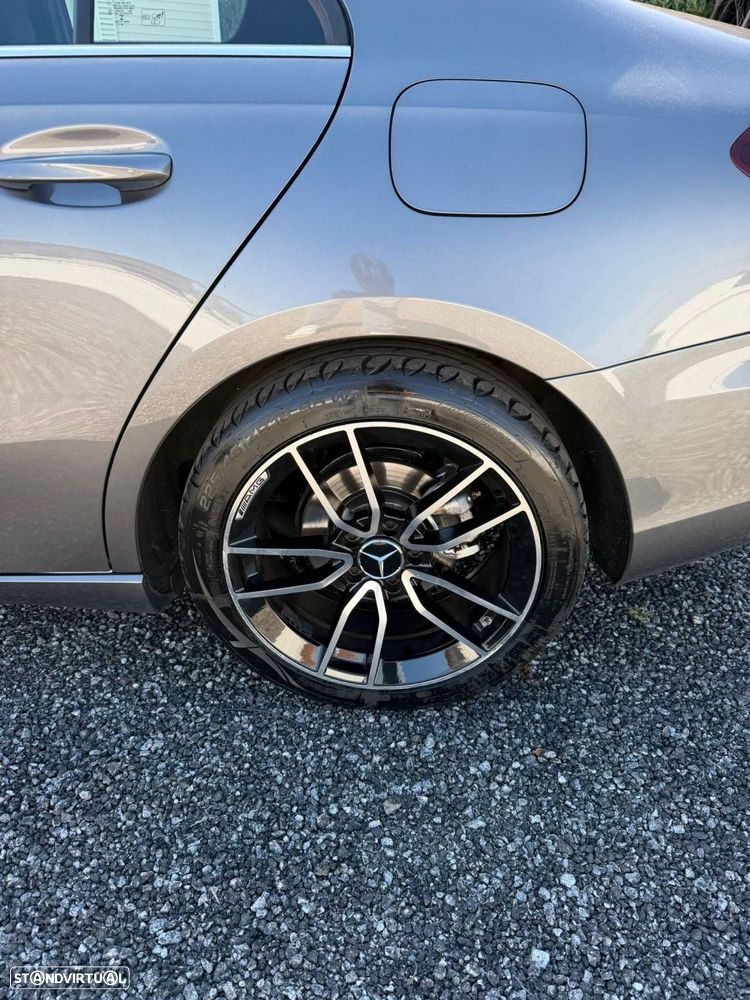 Mercedes-Benz A 180 - 13