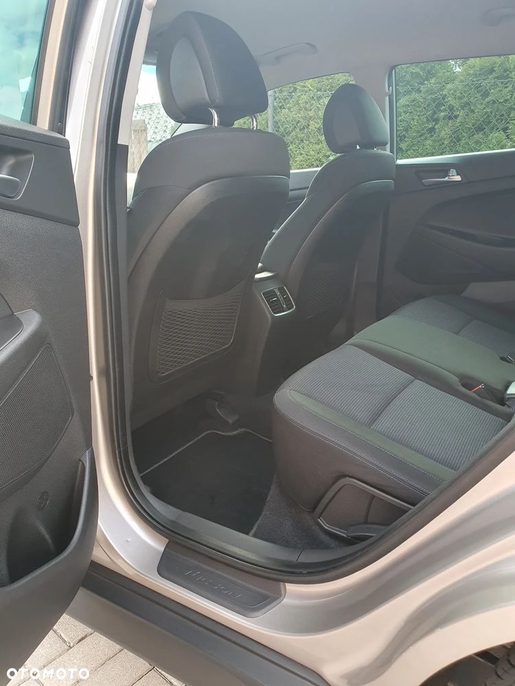 Hyundai Tucson 1.7 CRDI BlueDrive Classic 2WD - 13