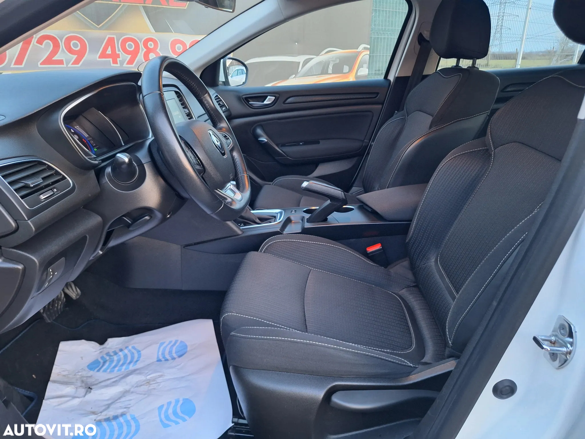 Renault Megane Blue dCi 115 EDC Equilibre - 14