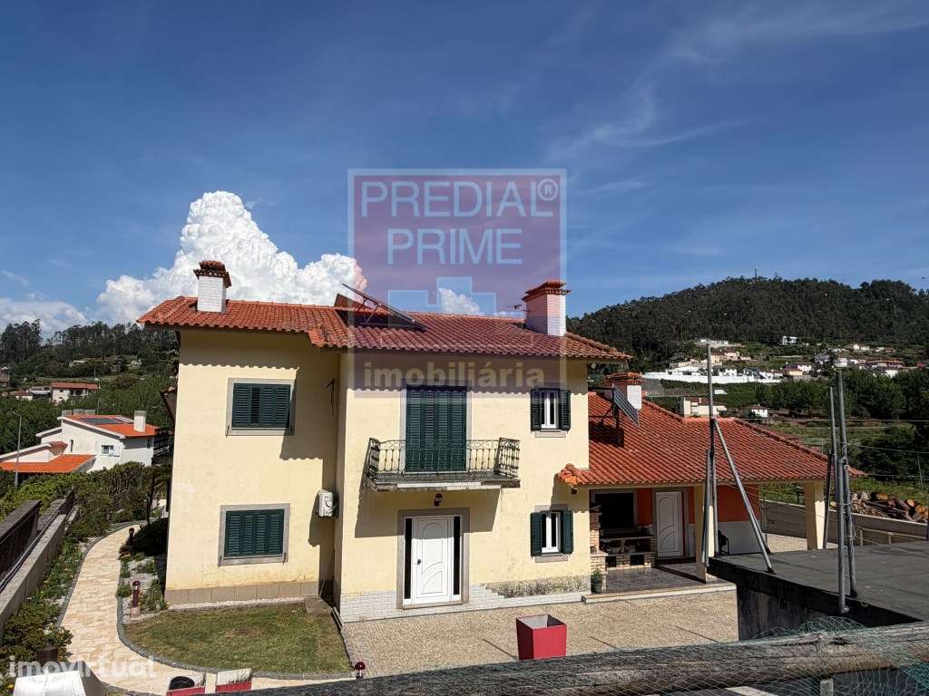 MORADIA IINDIVIDUAL EM OLIVEIRA DE AZEMEIS - Grande imagem: 5/54