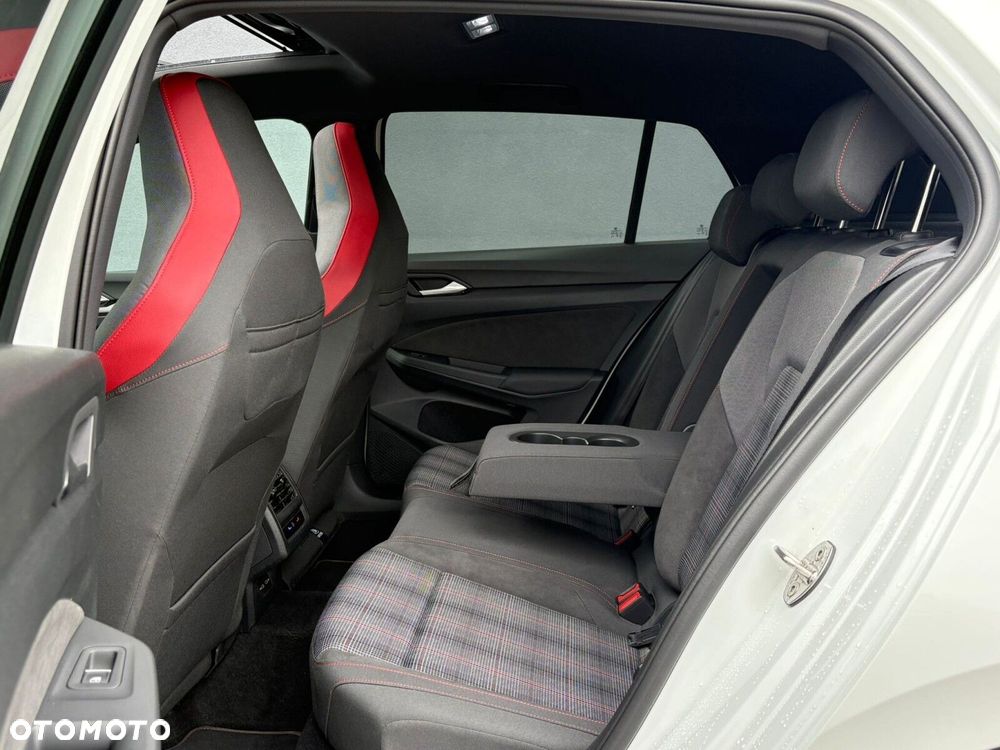 Volkswagen Golf 2.0 TSI GTI DSG - 16
