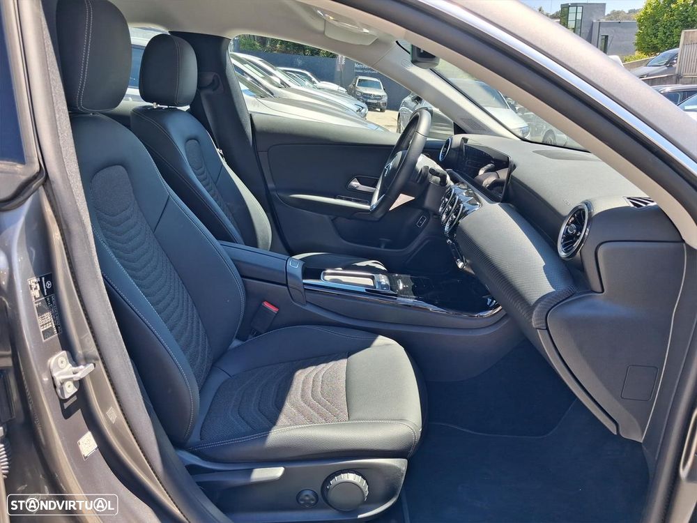 Mercedes-Benz CLA 180 d Style Plus Aut. - 14