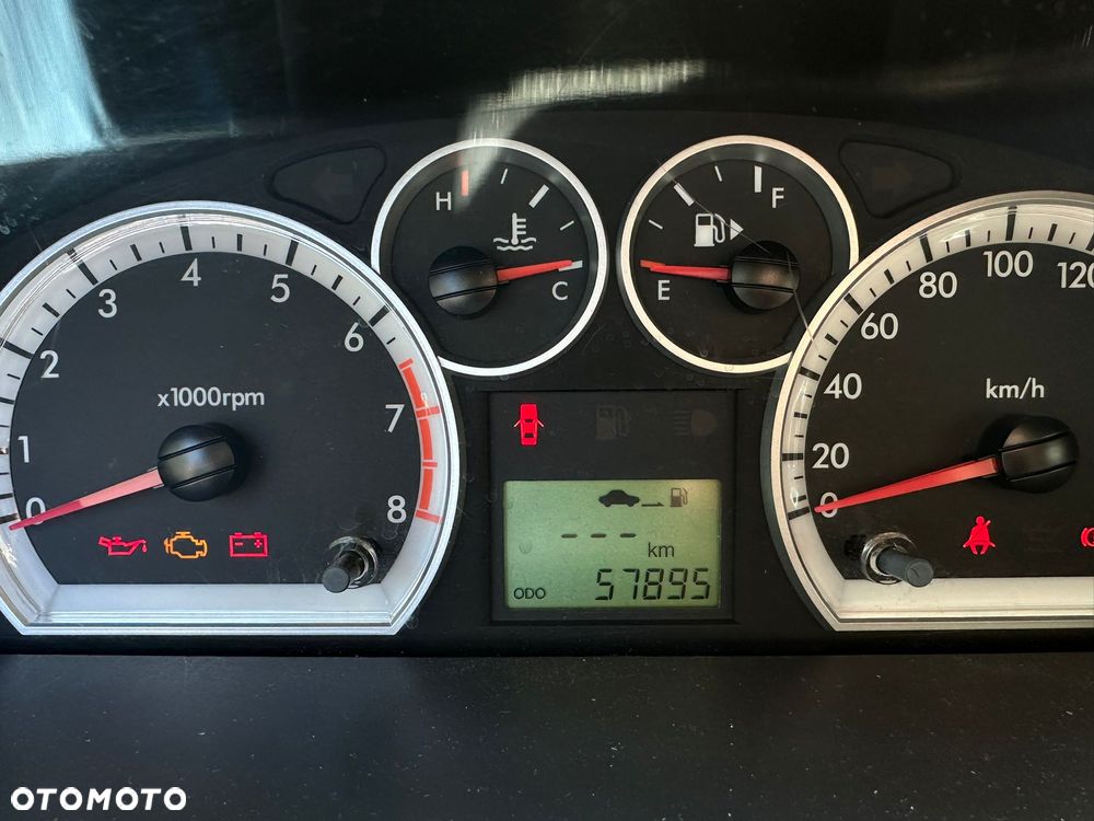 Chevrolet Aveo 1.2 S / Direct - 12