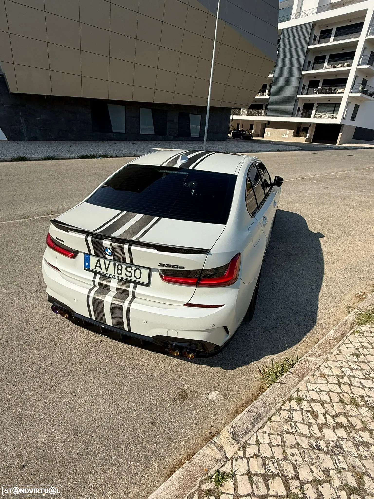BMW 330 e Pack M Auto - 24