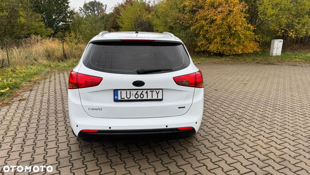 Kia Ceed - 7