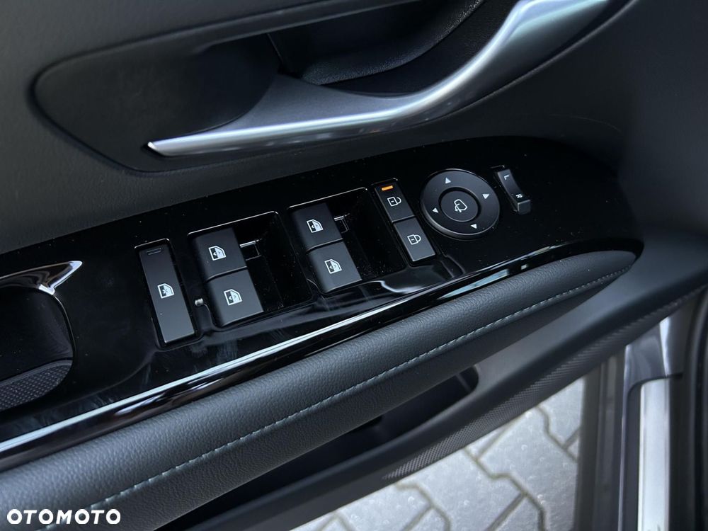 Hyundai Tucson 1.6 T-GDi HEV Executive 2WD - 14
