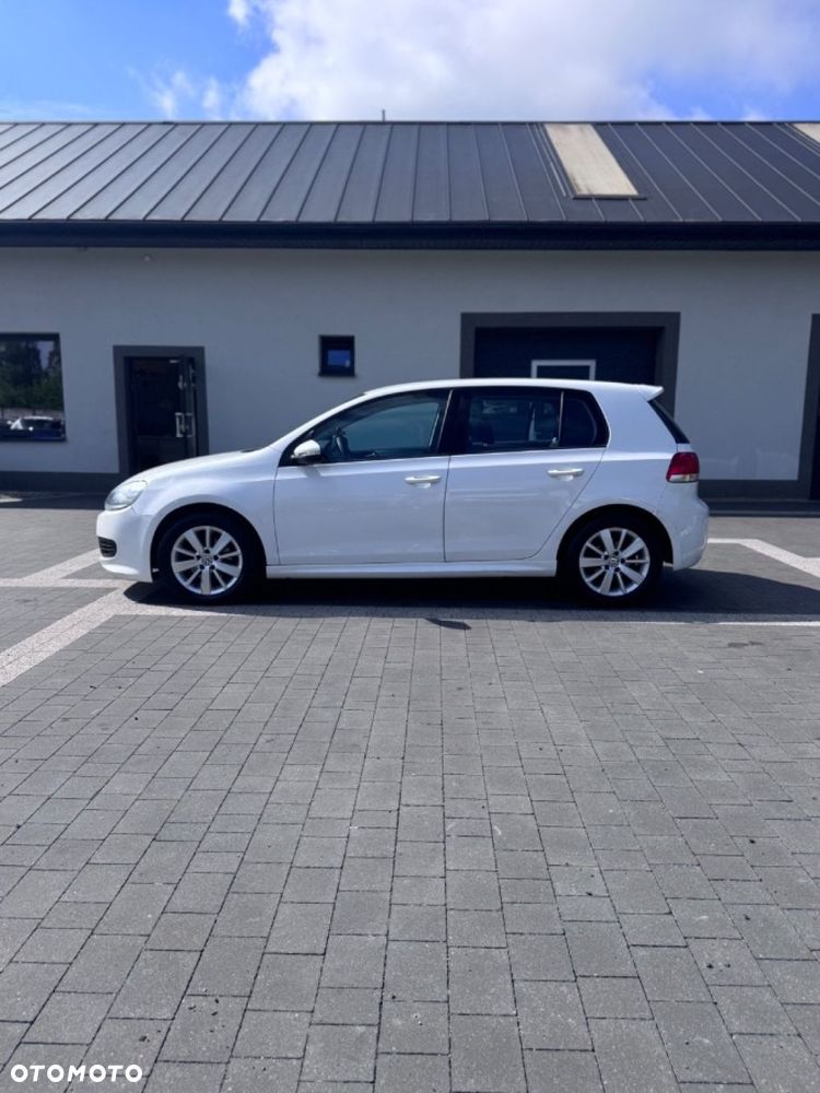 Volkswagen Golf - 4