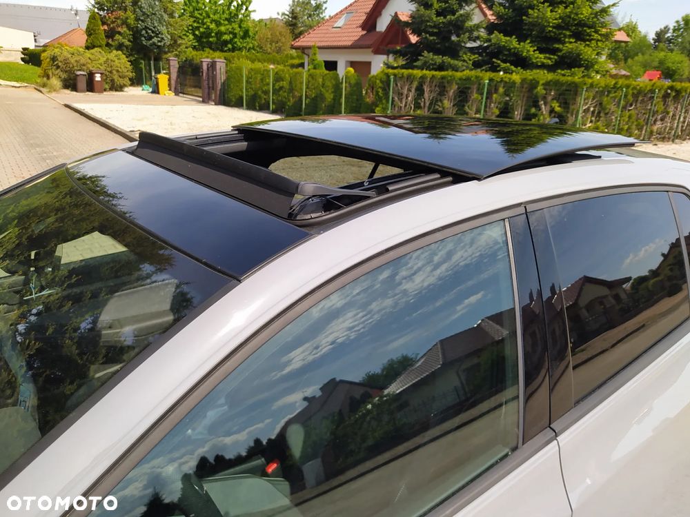Volkswagen Golf - 20