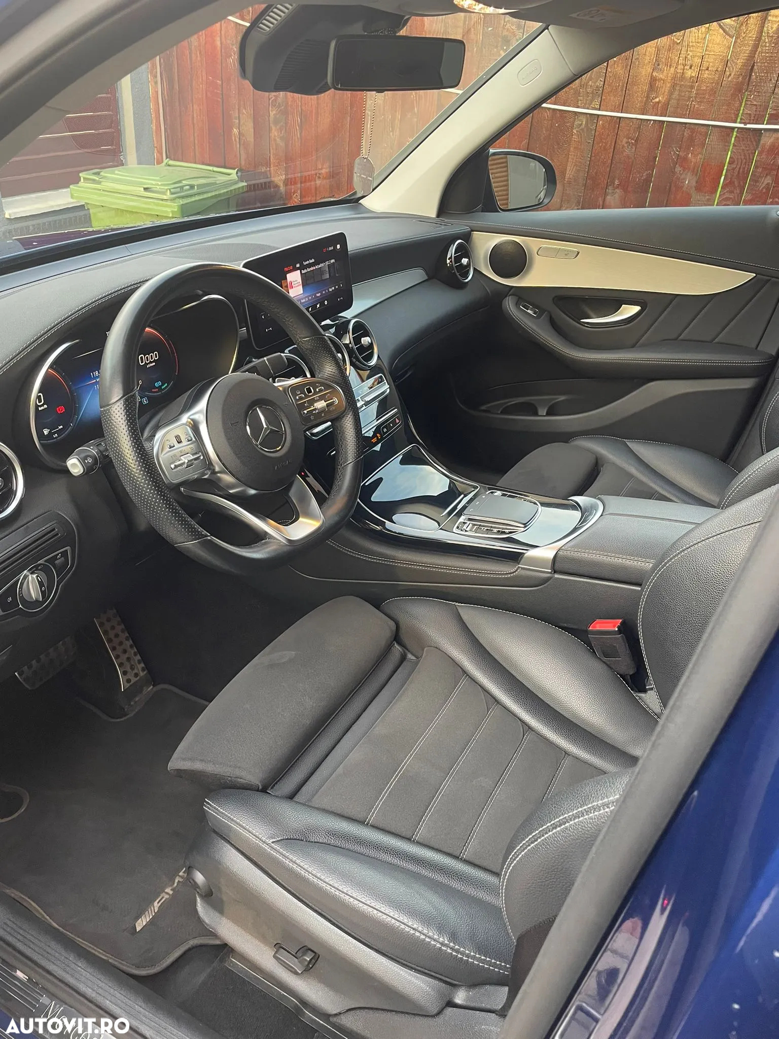 Mercedes-Benz GLC 200 4Matic 9G-TRONIC AMG Line - 10