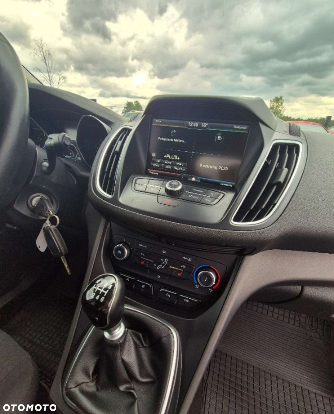 Ford Grand C-MAX - 16