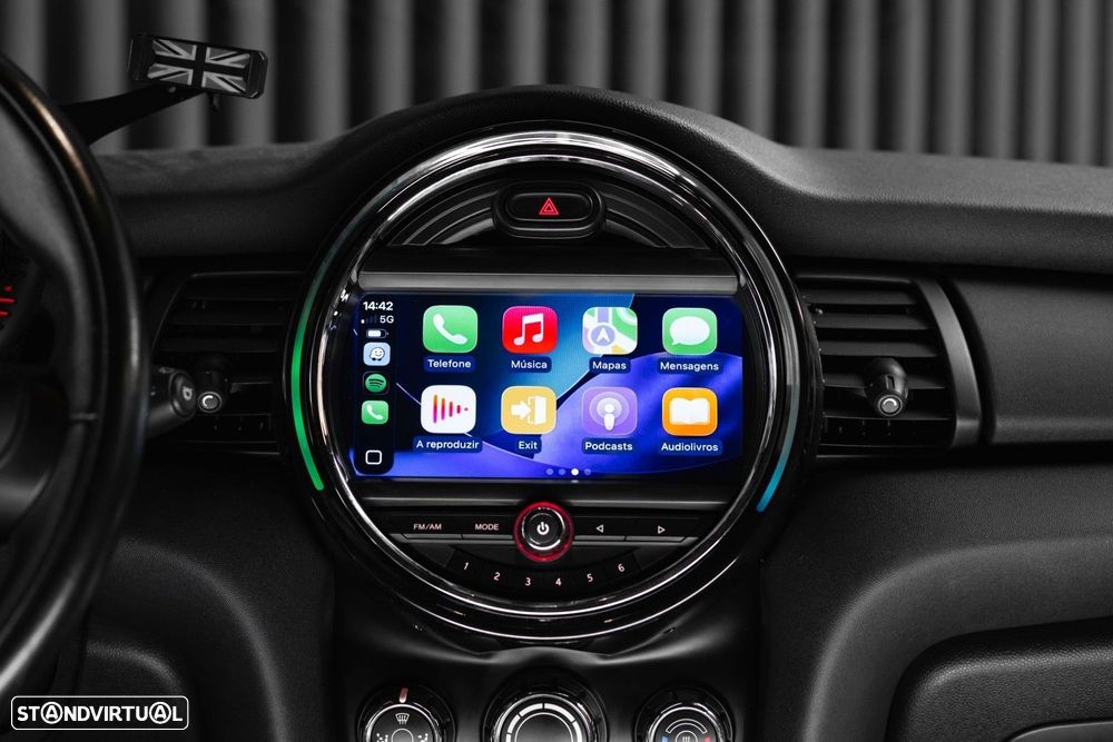 MINI 3 Portas One D - 19